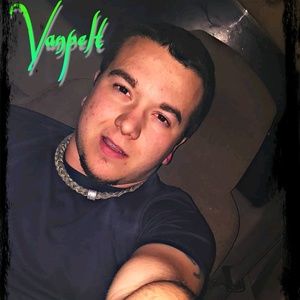 Meet your Posher, Bryan